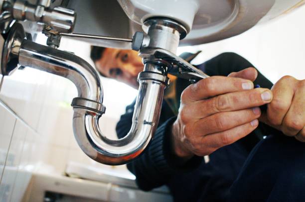 Best Shower Repair Services  in Vineyard, CA